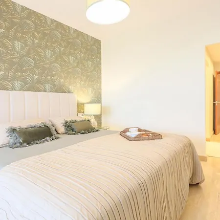 Dona Lucia Apartment Estepona